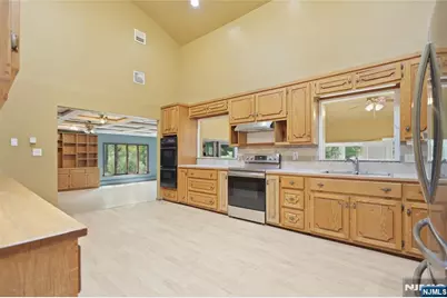 109 Fresh Ponds Road, Monroe Township, NJ 08831 - Photo 7