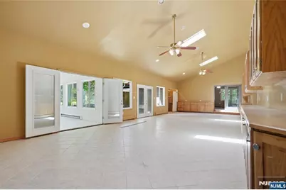 109 Fresh Ponds Road, Monroe Township, NJ 08831 - Photo 11