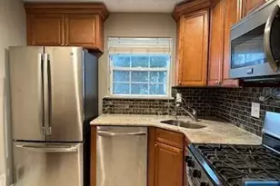 1047 Cambridge Ct 1047, Mahwah, NJ 07430 - Photo 11