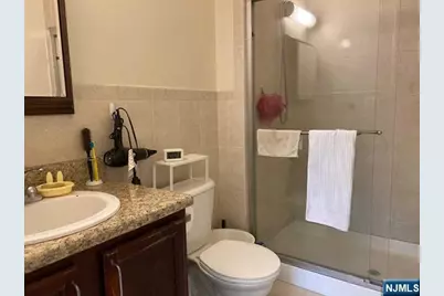45 E Emerson Plaza 2 #2, Emerson, NJ 07630 - Photo 11