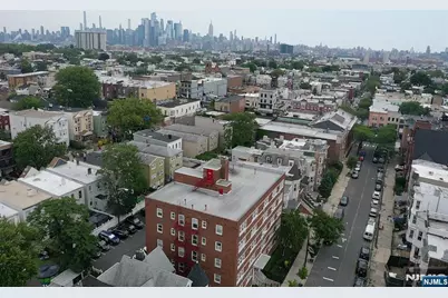 154 Bowers Street 2D #2D, Jersey City, NJ 07307 - Photo 15