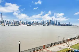 24 Ave At Port Imperial 140, West New York, NJ 07093 - Photo 31
