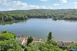 1050 W Pines Lake Dr, Wayne, NJ 07470 - Photo 49