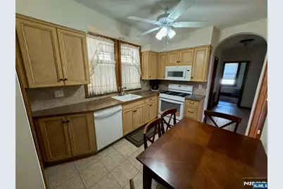 221-223 Patterson Street 1 #1, Harrison, NJ 07029 - Photo 7