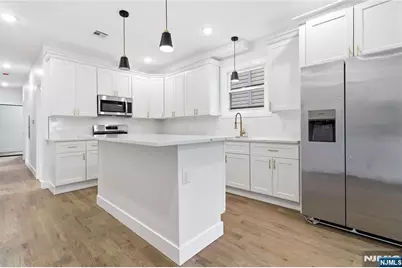 57 Montgomery Avenue, Newark, NJ 07108 - Photo 3