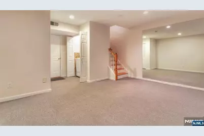 124 Panorama Drive, Edgewater, NJ 07020 - Photo 25