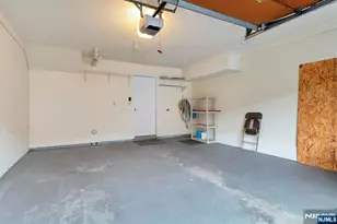 124 Panorama Dr, Edgewater, NJ 07020 - Photo 27