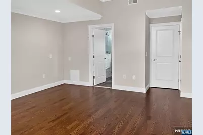 365 Tom Hunter Road, Fort Lee, NJ 07024 - Photo 15