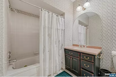 2 Richmond Road 302 #302, West Milford, NJ 07480 - Photo 13
