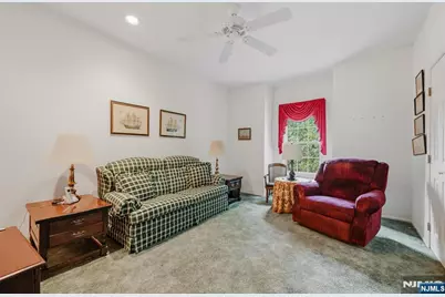 2 Richmond Road 302 #302, West Milford, NJ 07480 - Photo 11