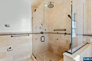 66 Crescent Ave, Cliffside Park, NJ 07010 - Photo 19