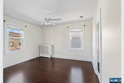 66 Crescent Avenue, Cliffside Park, NJ 07010 - Photo 21