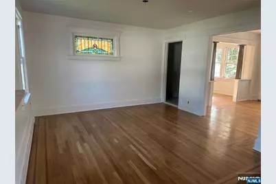 542 Prospect Avenue, Ridgefield, NJ 07657 - Photo 13