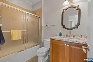 407 River Place, Butler, NJ 07405 - Photo 19