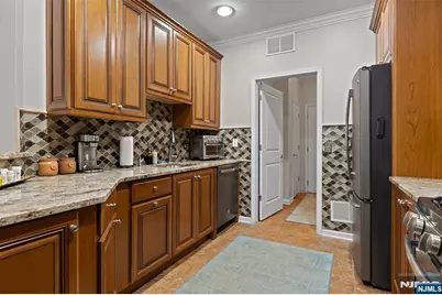 407 River Place, Butler, NJ 07405 - Photo 9