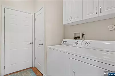 407 River Place, Butler, NJ 07405 - Photo 11