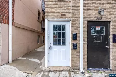 203 E Ruby Avenue B #B, Palisades Park, NJ 07650 - Photo 5