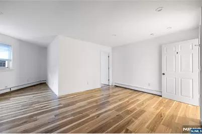 203 E Ruby Avenue B #B, Palisades Park, NJ 07650 - Photo 17
