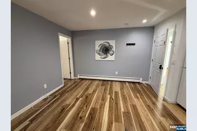 203 E Ruby Avenue, Palisades Park, NJ 07650 - Photo 5