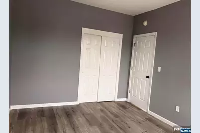 109 10th Street 2F #2F, Passaic, NJ 07055 - Photo 3