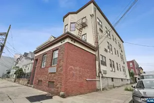 109 10th Street 2F, Passaic, NJ 07055 - Photo 1