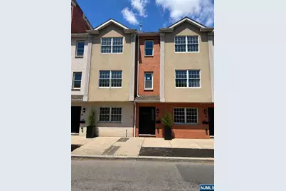 16 Kinney Street, Newark, NJ 07102 - Photo 1