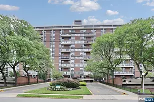 2 Horizon Road 1414, Fort Lee, NJ 07024 - Photo 1