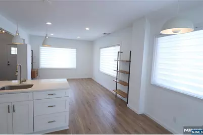 29 Cleveland Place, Palisades Park, NJ 07650 - Photo 7