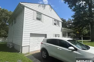 2 Deberg Dr, Old Tappan, NJ 07675 - Photo 1