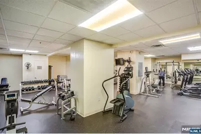 6040 Boulevard East 30B #30B, West New York, NJ 07093 - Photo 19