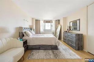 6040 Blvd East 30B, West New York, NJ 07093 - Photo 11