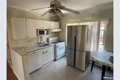 850 Palisade Avenue, Teaneck Township, NJ 07666 - Photo 13