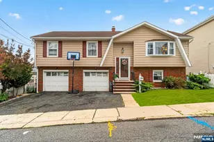 296 12th Pl, Prospect Park, NJ 07508 - Photo 3