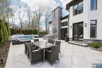 63 Roberts Road, Englewood Cliffs, NJ 07632 - Photo 37