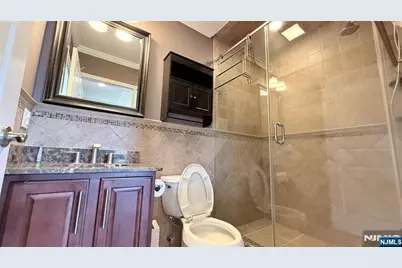 35 Orchard Street, Elmwood Park, NJ 07407 - Photo 21