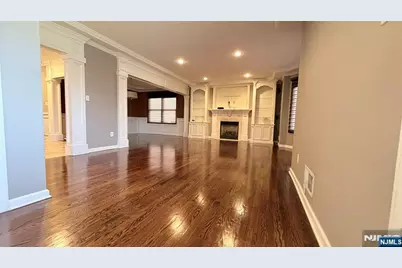 35 Orchard Street, Elmwood Park, NJ 07407 - Photo 23