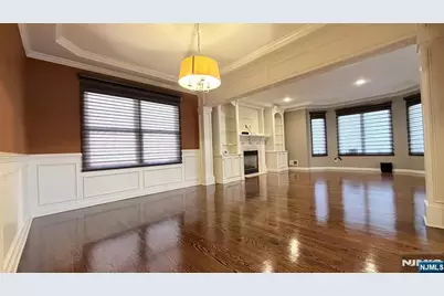 35 Orchard Street, Elmwood Park, NJ 07407 - Photo 15