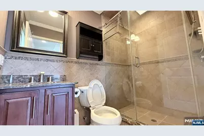 35 Orchard Street, Elmwood Park, NJ 07407 - Photo 25