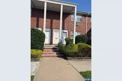 300 E Homestead Avenue B 8 #B 8, Palisades Park, NJ 07650 - Photo 1