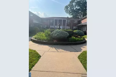 300 E Homestead Avenue B 8 #B 8, Palisades Park, NJ 07650 - Photo 23
