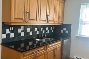 300 E Homestead Ave B 8, Palisades Park, NJ 07650 - Photo 15