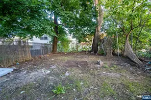 70 9th St, Newark, NJ 07107 - Photo 11