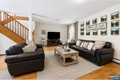 340 Madison Avenue, New Milford, NJ 07646 - Photo 3