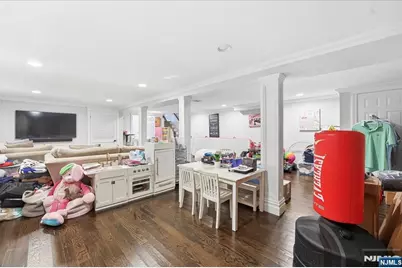 58 Mackay Avenue, Waldwick, NJ 07463 - Photo 31