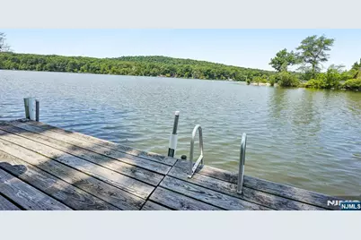 1009 Lakeside Drive, Vernon, NJ 07422 - Photo 39