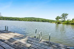 1009 Lakeside Dr, Vernon, NJ 07422 - Photo 39