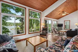 1009 Lakeside Dr, Vernon, NJ 07422 - Photo 13