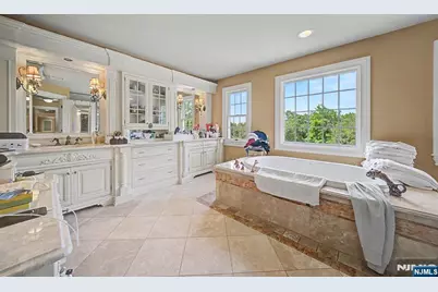 1 Overlook Ridge, Oakland, NJ 07436 - Photo 27