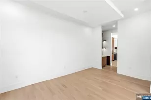 244 Washington Pl, Paramus, NJ 07652 - Photo 3