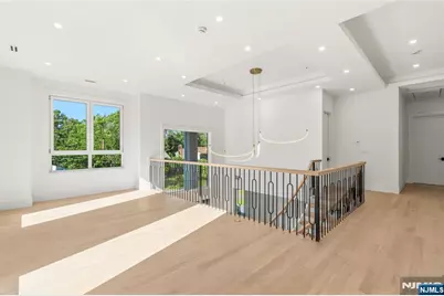 244 Washington Place, Paramus, NJ 07652 - Photo 21